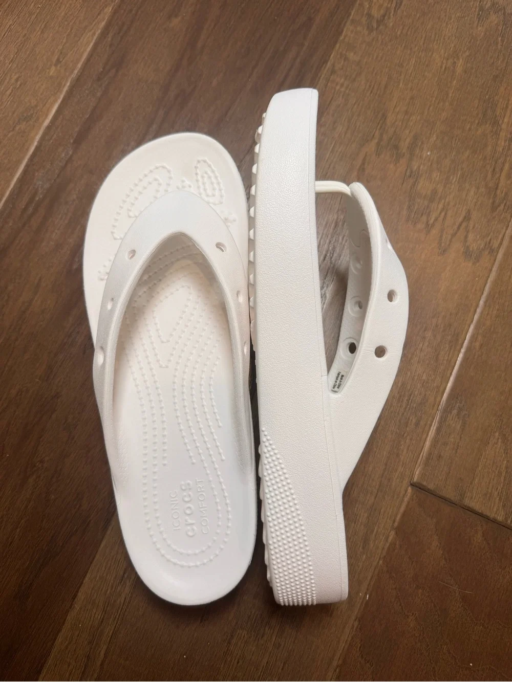 CROCS Platform Flip-Flop Thong Sandals White - Size 9 Women